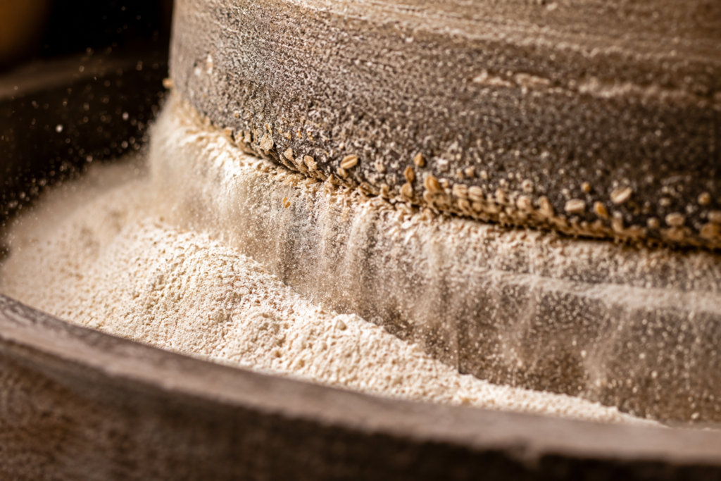 Gm foods pathar chakki atta whole wheat flour